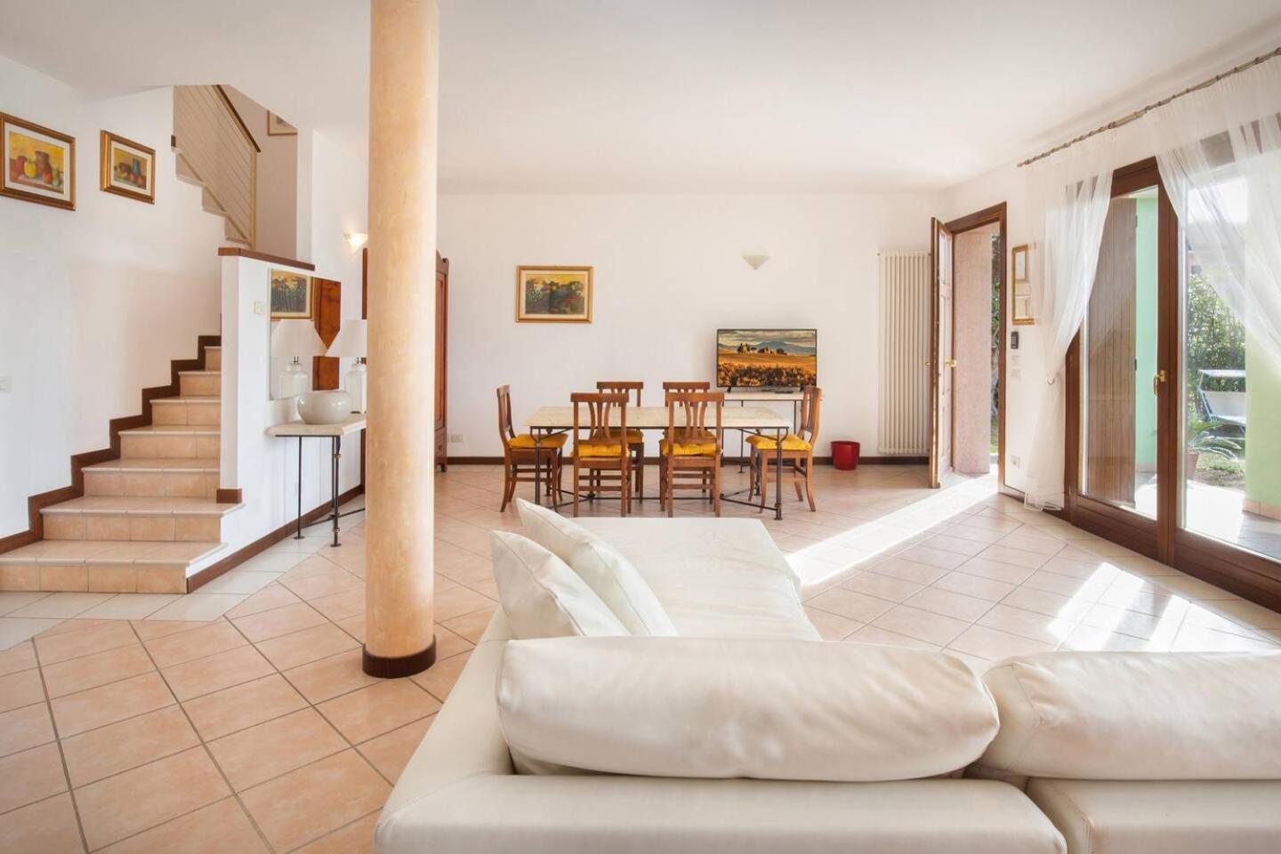 Regina Gardesana Villa Exterior photo